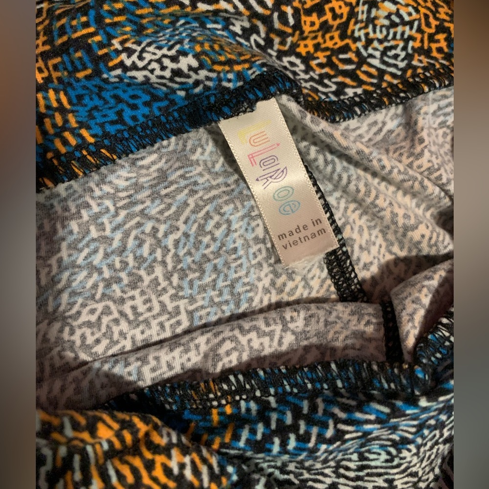 Women LuLaRoe leggings size OS - Picture 1 of 4